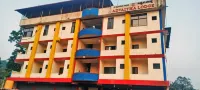 Staymaker Advaitha Lodge Hotels near Shri Kadikamba Temple ಶ್ರೀ ಕಾಡಿಕಾಂಬಾ ದೇವಸ್ಥಾನ Dombe