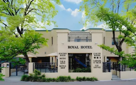 Royal Hotel