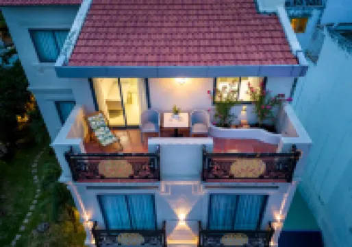 The Royal LandPark - Phu My Hung Hotels near FV Hospital