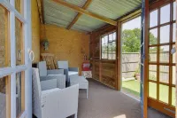 Hilltop Farm Hotels in Manston