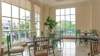 D'Primahotel Pattimura Makassar - servizio colazione