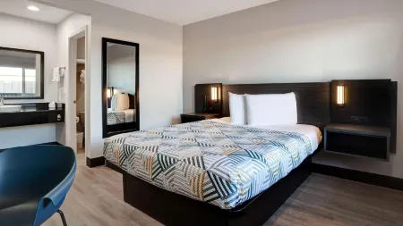 Motel 6 Eureka, CA – Redwood Coast Отели в г. Бейвью