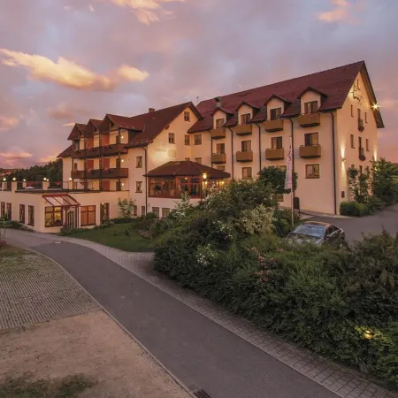 Panorama-Hotel am See
