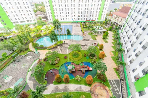 RedLiving Apartemen Green Lake View Ciputat Nusantara Rooms Tower E - พร้อมWifi