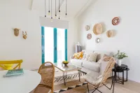 Atenea Malaga Apartments - Condos