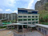 Splendid Hotel @ Khaoyai Hotels near Primo Piazza