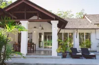 Koyao Bay Pavilions - Beach Resort and Pool Villas - 駐車場