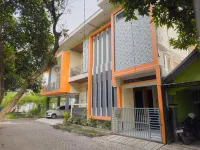 Java Mulia Homestay Syariah - parkir