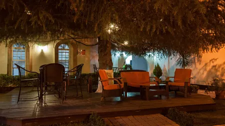 Holiday Inn & Suites Chihuahua Expo Отели рядом со станцией Chepe Station