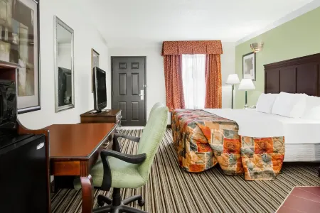 Days Inn by Wyndham Oneonta Al Отели в г. Онеонта