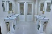 Traveler Hotel Hotels in Lipetsk