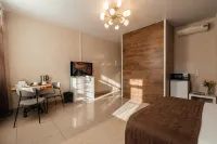 City Hotel