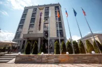 Discovery Hotel Các khách sạn ở 