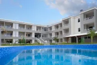 Diamant les Bains - Résidence Hôtelière - piscina