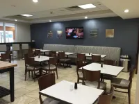 SummerPlace Inn - breakfast