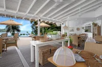 The Bay Seychelles Boutique Hotel and Apartments - breakfast