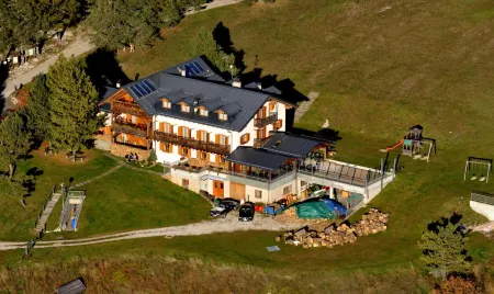 Rifugio Predaia Ai Todes'CI