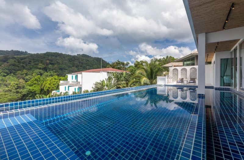 Amala Grand Bleu Resort Hilltops photo 3
