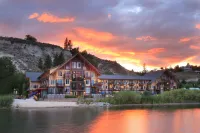Summerland Waterfront Resort & Spa Hôtels à : 