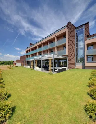 Hotel Kaj - parking