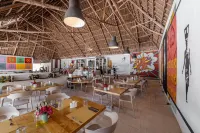 The Loop Beach Resort- Adults Only - breakfast