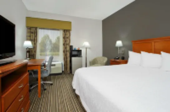 Hampton Inn Ashtabula