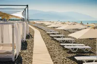 Barkhatnyye Sezony Yekaterininskiy Kvartal