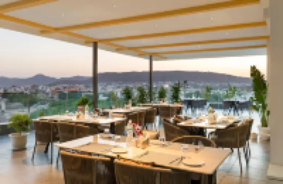 7 Rays Hotel