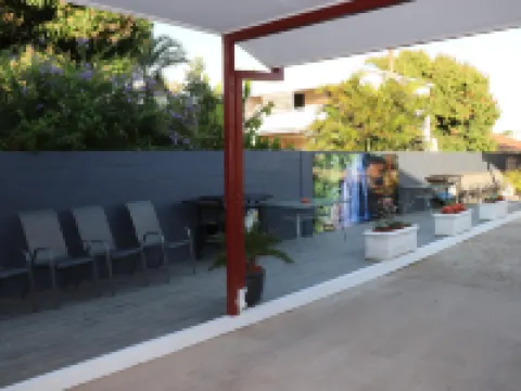 Spanish Lace Motor Inn Hotels in Rosslea