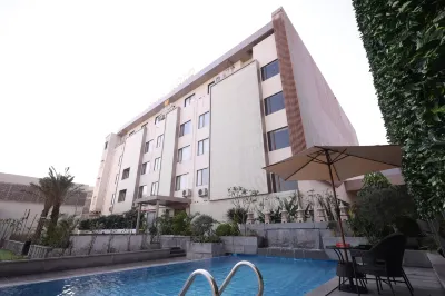 MARIGOLD-Newly Renovated Hotel Hotels in 