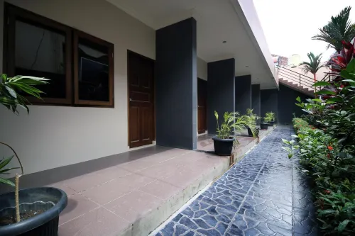 Safina Inn Syariah Sekupang Batam - 2-Sterne