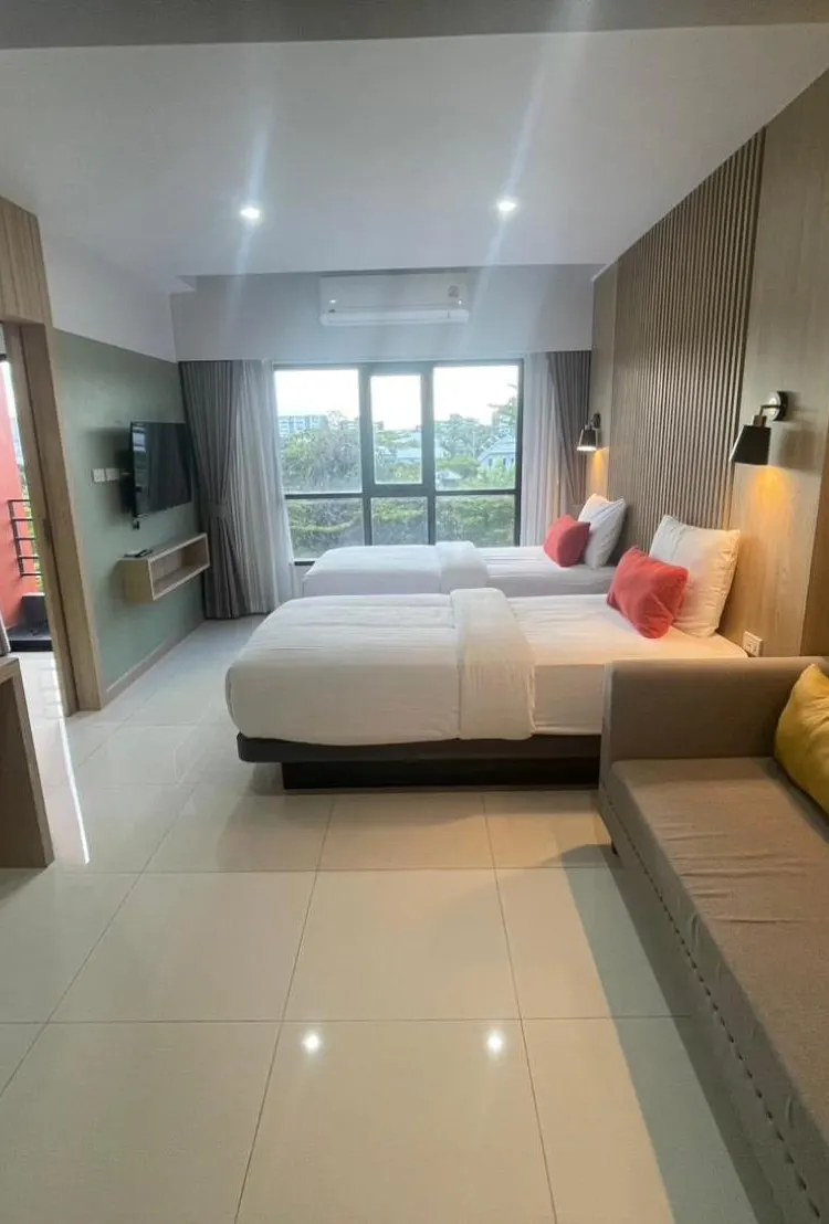 ห้องเตียงใหญ่หรือเตียงแฝดพร้อมระเบียง