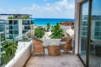The Reef 28 Hotel & Spa - Luxury Adults Only - All Suites - with Optional All Inclusive - Ocean View