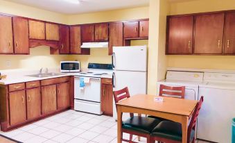 Classic Suites - Cleveland