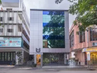 U by Z Hotels, Seshadripuram Hotel in zona Centro Commerciale Mantri Square