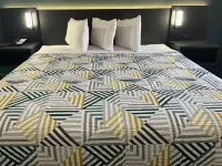 Studio 6 Extended Stay - Huntsville, AL University Drive - Pet friendly
