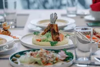 Lamori Resort & Spa, Thanh Hoa - breakfast
