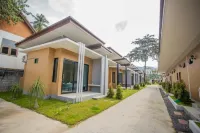 3 Tigers Resort & Hostel - ที่มีสระว่ายน้ำ