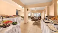 Ulubat Castle Hotel - Bữa sáng