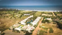 Grande Bay Resort and Spa Mamallapuram - parking