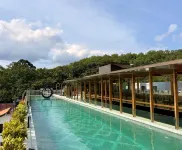 The Radh Hotel - Rooftop Pools