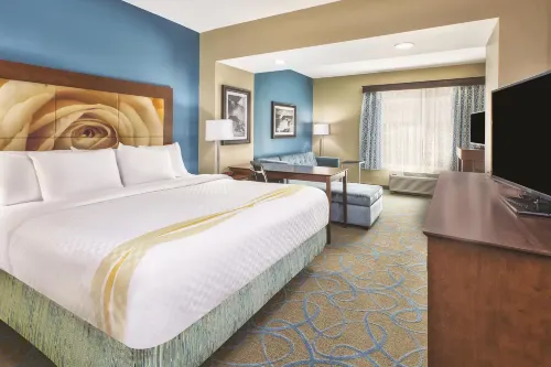 La Quinta Inn & Suites by Wyndham Niagara Falls