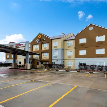 La Quinta Inn & Suites by Wyndham Emporia