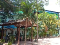 Shady Transit Hotel Hotels in Katunayaka