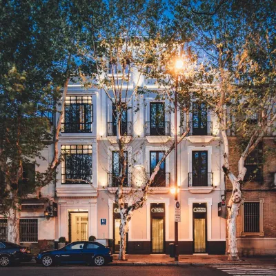Colectia Hotel Parada del Marqués Отели рядом с достопримечательностью «Небоскреб Torre Sevilla»