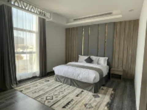 Abela Al Hamra - Palestine Street