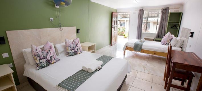Livingstone Lodge Hotels in Hwange