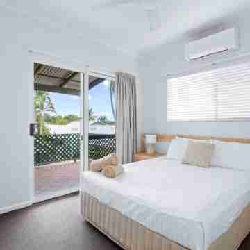Cable Beachside Villas Rooms