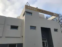 بريمير كلاس رييمز اوست تينكويو فنادق في 