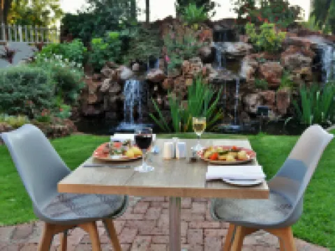 Cresta Oasis Hotel Hotels in Harare